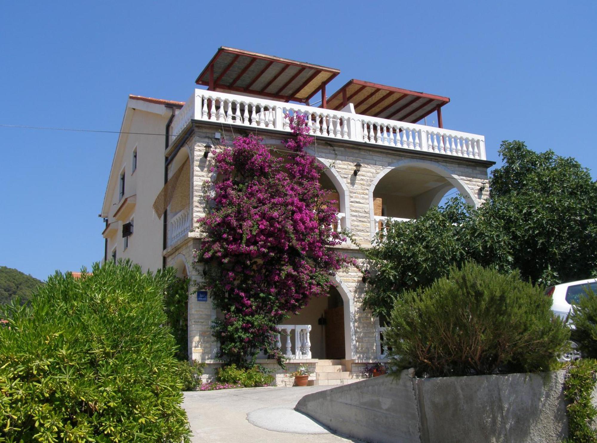 Apartments Kesic Barbat na Rabu Exterior photo
